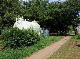 昭和公園内飲料貯水タンクの画像