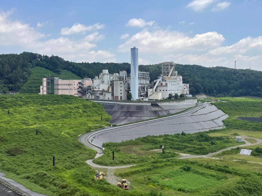 写真：エコセメント化施設