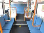 写真：北ルートバス車内後方
