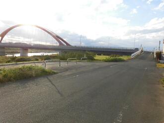 写真：多摩大橋付近の迂回路2