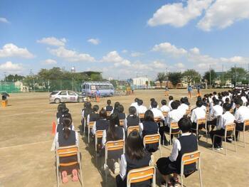写真：多摩辺中学校の自転車交通安全教室1