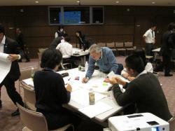 写真：環境未来会議（発表準備2）