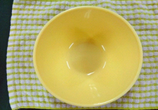 写真：どんぶり（Mサイズ）