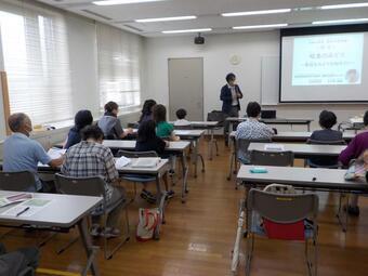 写真：第1回環境学習講座（植物）1