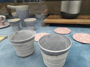 写真：もえぎ陶芸工房の展示3