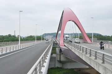 写真：多摩大橋