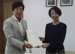 写真：市長報告の様子