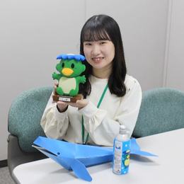 写真：先輩職員1