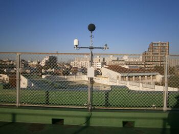 写真拝島第三小学校マイクロホン等