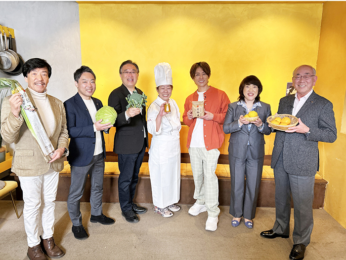 出演者の集合写真