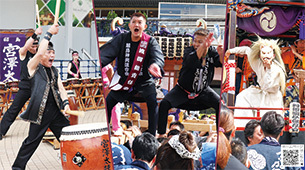 写真：2024年5月15日号表紙