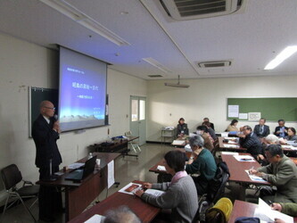 写真：フォーラム講演会の様子
