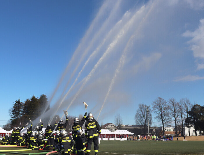 写真：出初式でのパフォーマンスの様子