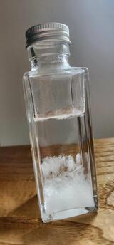 写真：ストームグラス