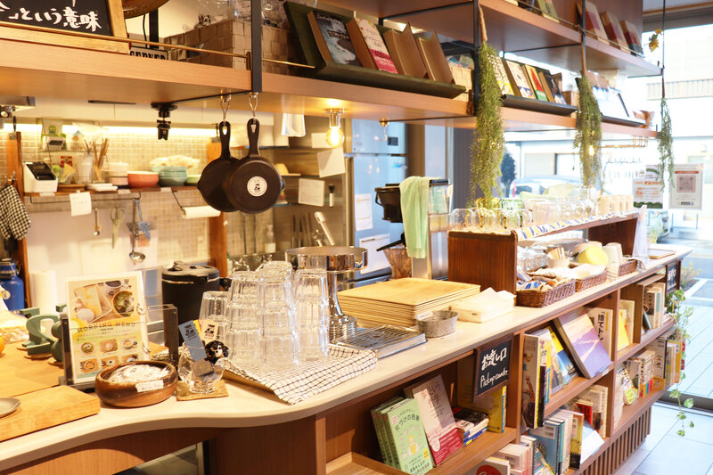 画像：カフェ　ル・リーブルのカウンター