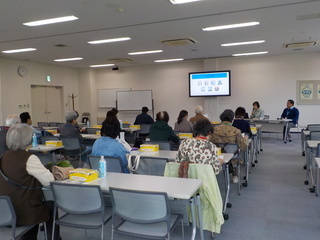 施設見学の様子の画像1