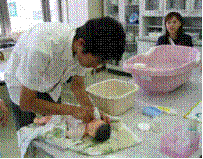 沐浴実習の様子