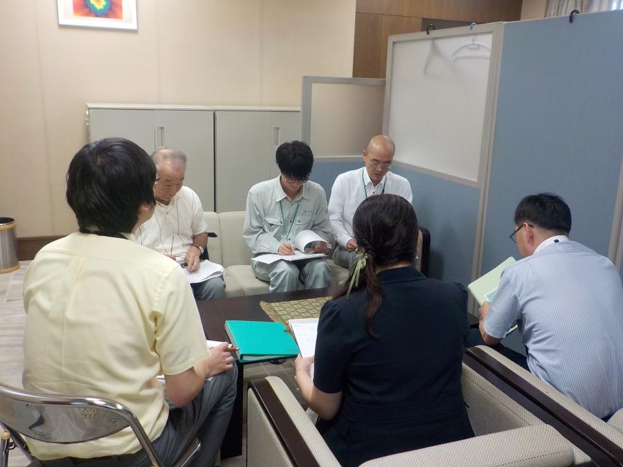 監査の様子(会計課)