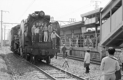 中神駅でのようす