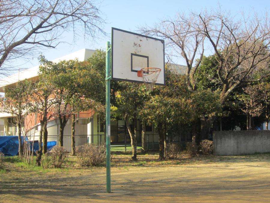 上水南第一公園バスケットゴール